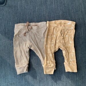 Baby gap pants 0-3